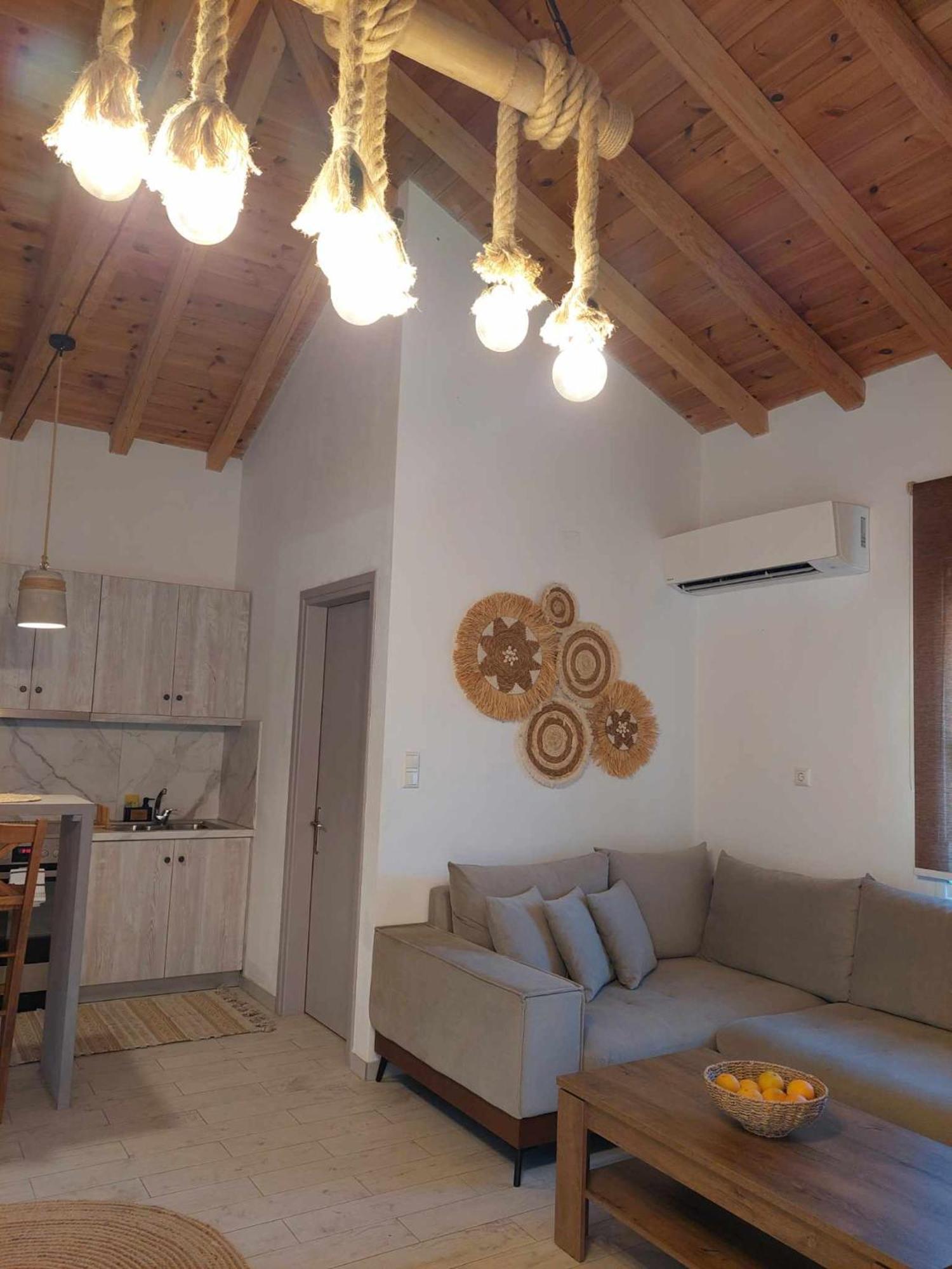 Maya Apartments, Modern And Convenient Apartments With Private Parking Skiathos Chora Extérieur photo