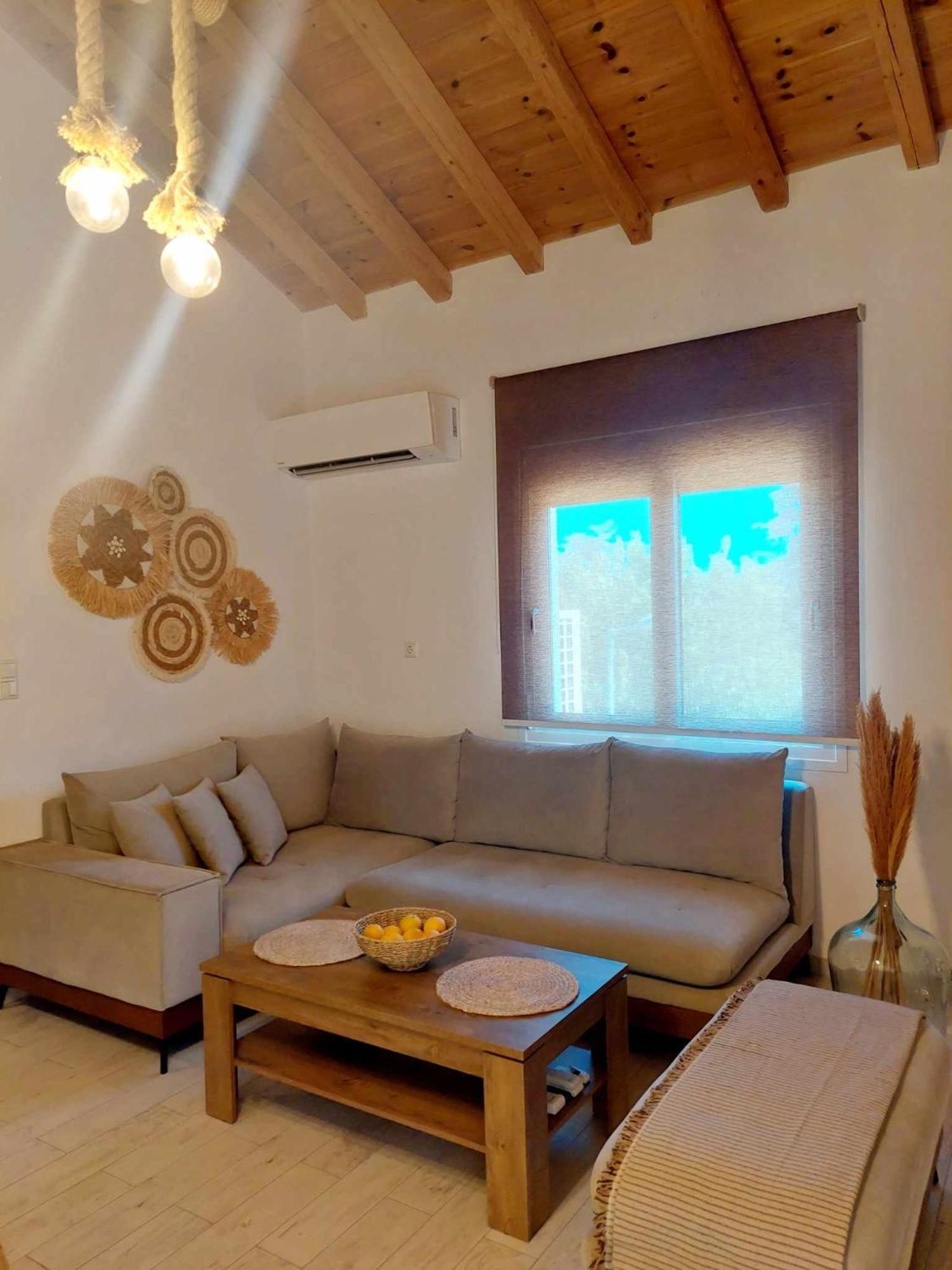 Maya Apartments, Modern And Convenient Apartments With Private Parking Skiathos Chora Extérieur photo