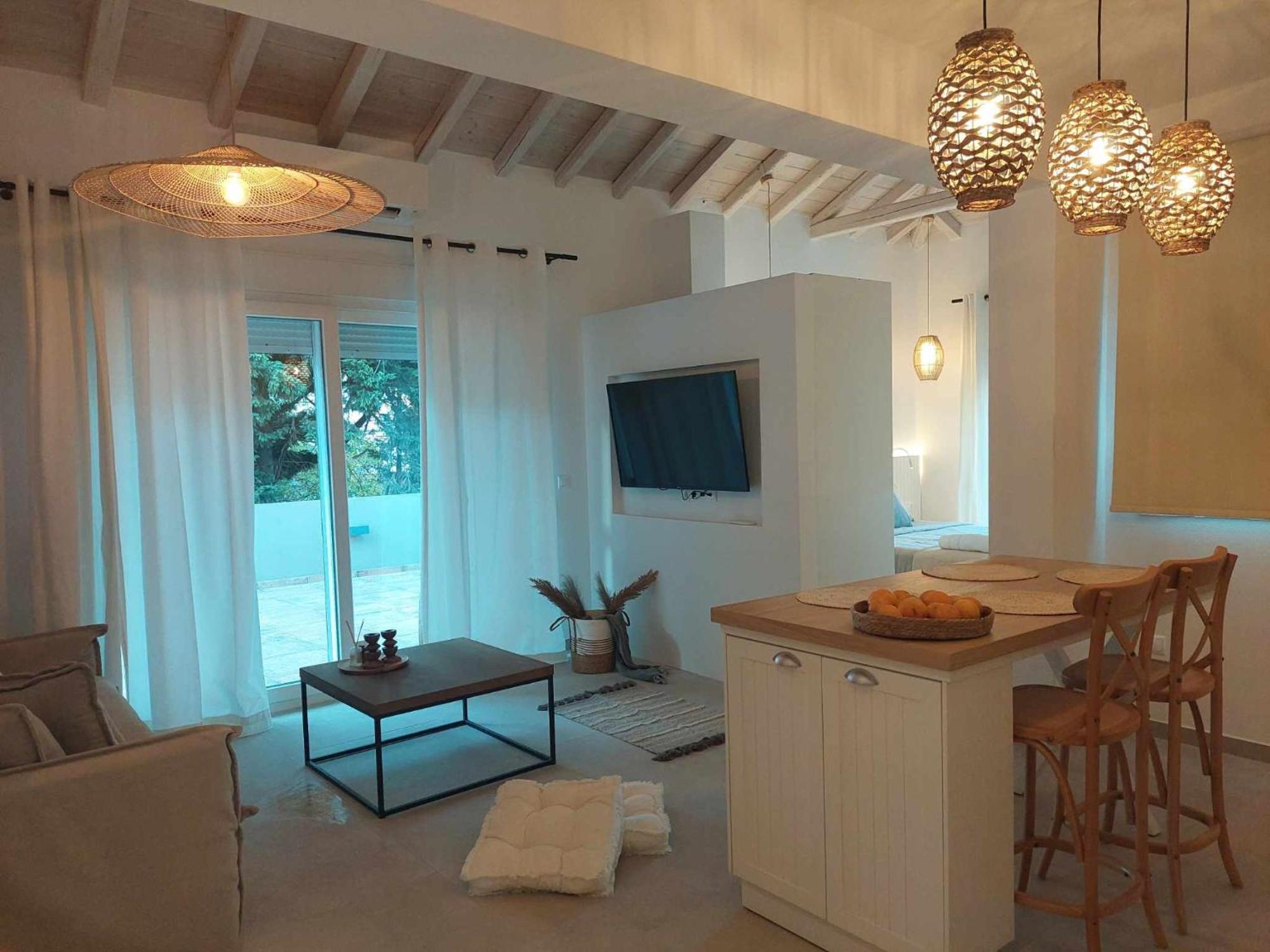 Maya Apartments, Modern And Convenient Apartments With Private Parking Skiathos Chora Extérieur photo