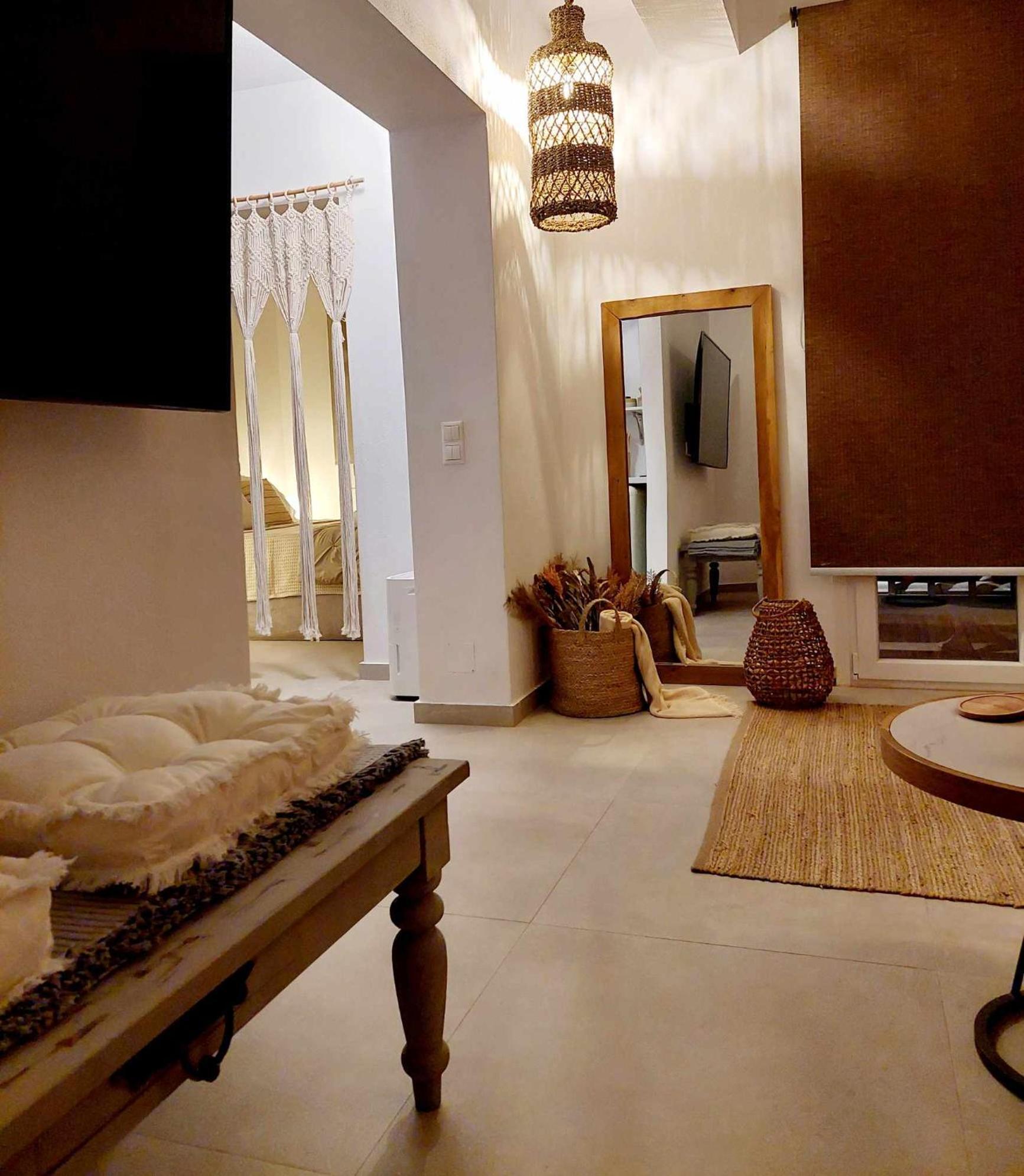 Maya Apartments, Modern And Convenient Apartments With Private Parking Skiathos Chora Extérieur photo
